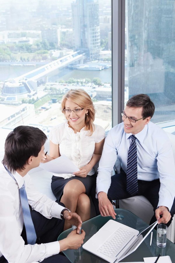 Comment choisir les bons spécialistes en renforcement du capital humain ?